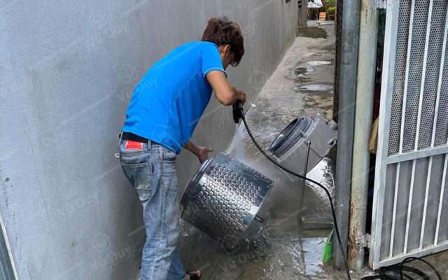 Vệ sinh máy giặt tại nhà ở Nam Định